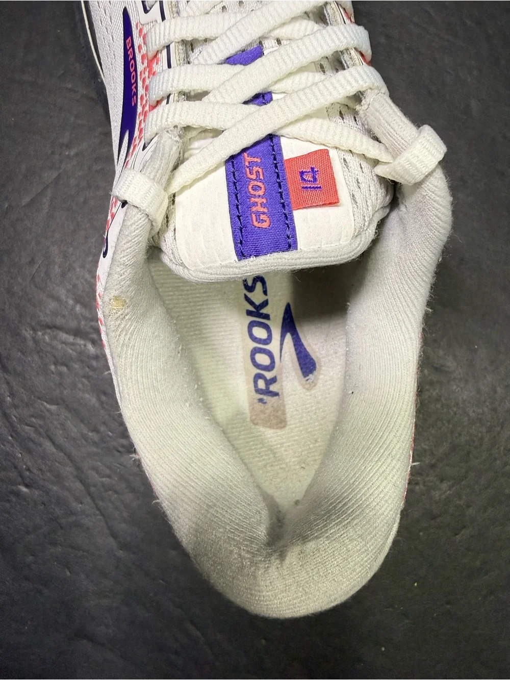Brooks Ghost 14 Women’s White Pink Running Walking Sneakers Shoe Size-8.5